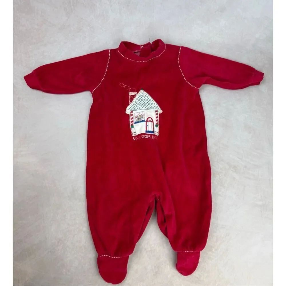 Vintage Santa Stops Here Footie Pajamas 3-6M Carter’s Christmas